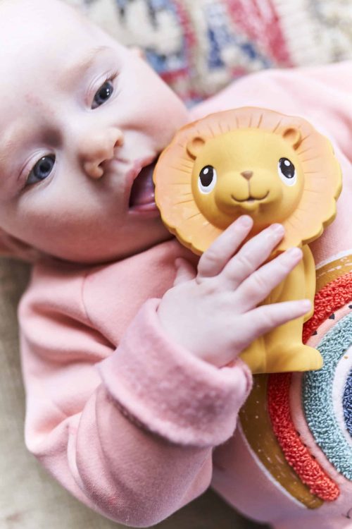 100% natural rubber toy Leo the Lion