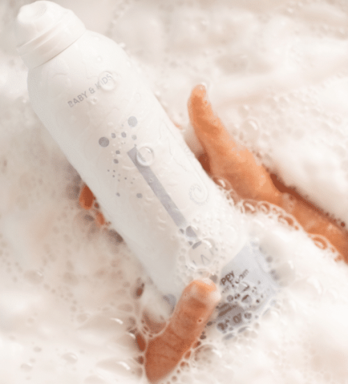 Verzorgende baby doucheschuim