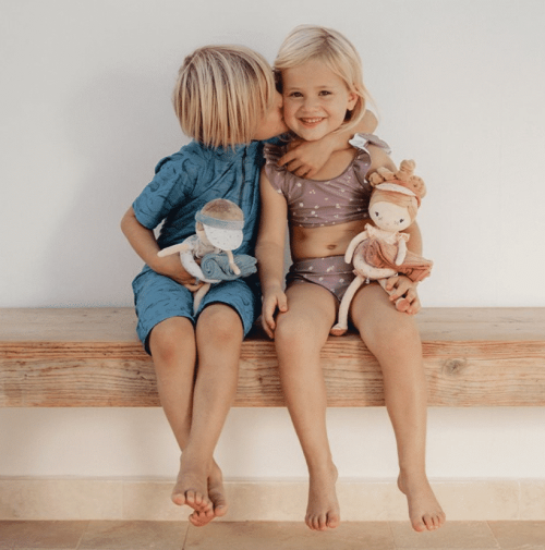 Alternative view of Knuffelpop Mila Little Dutch met naam