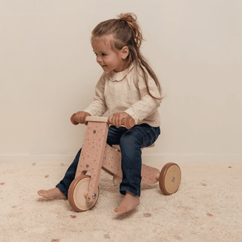 Alternative view of Little Dutch houten driewieler met naam