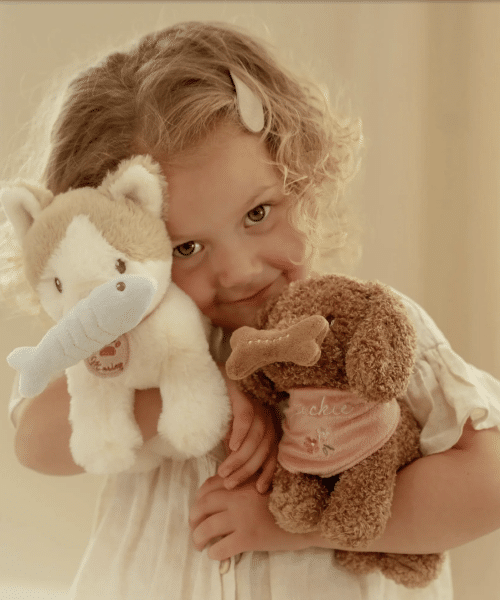 knuffelkat marley in tas